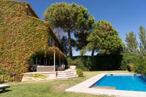 Pool house Real estate Madrid spain luxury residential for sale La moraleja (1)
