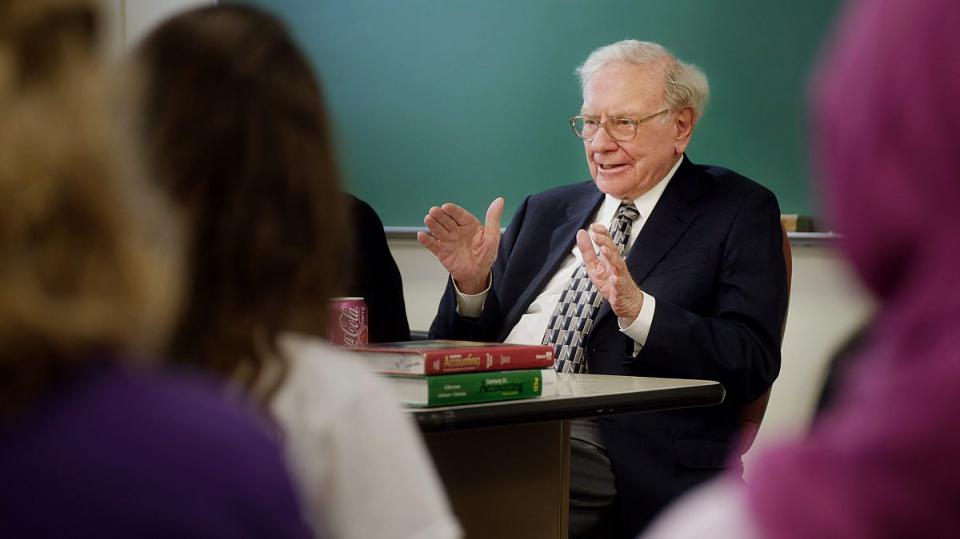 Three Ways Warren Buffett Is Not A Typical Billionaire