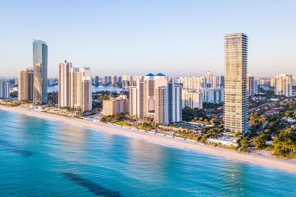 Miami Real Estate Market 2022: Prices, Trends, Forecasts