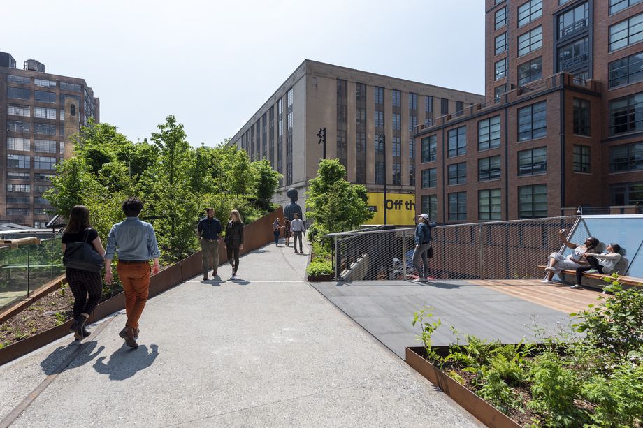 The High Line Spur, the final section of the elevated park, opens