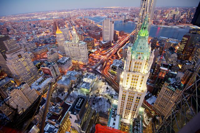 Manhattan Luxury Market Sees Burst of Activity